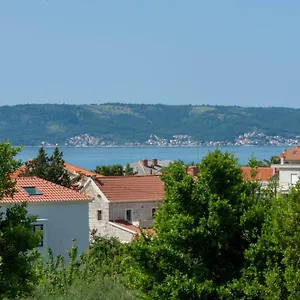 rezervirajte ovdje
